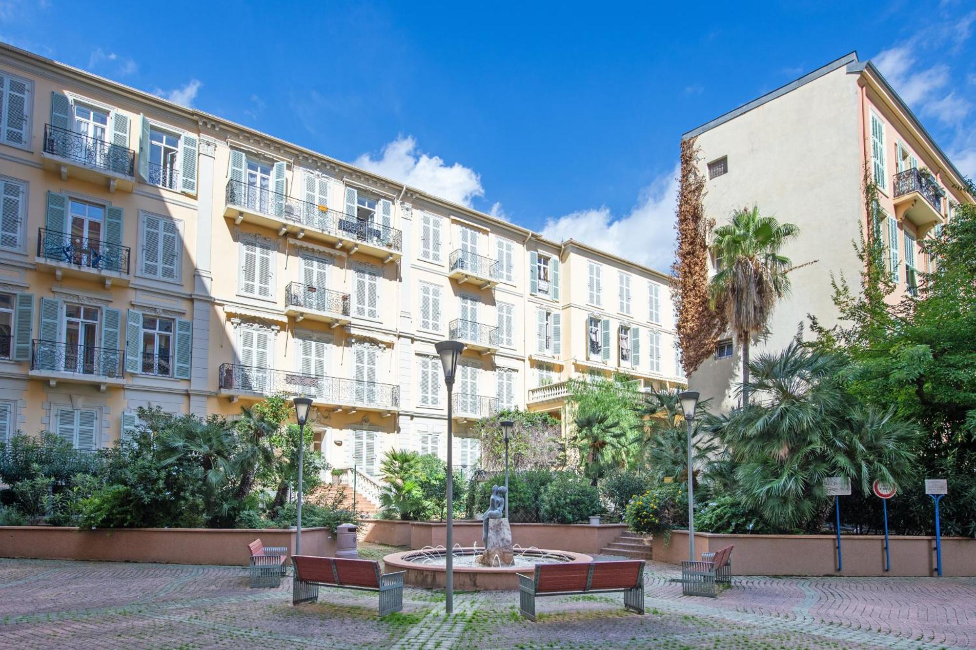 "Aux Rivages Du Parc" Plein Centre, Calme, Plage Menton Kültér fotó